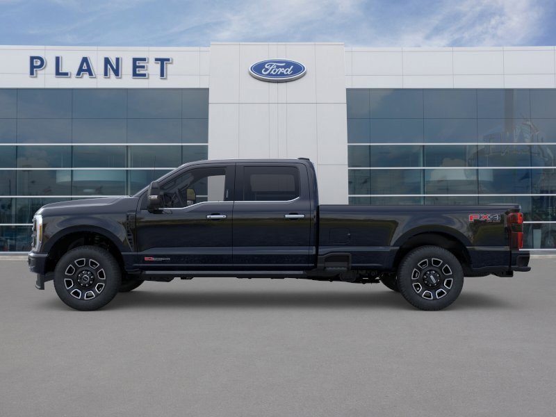 New 2026 Ford F350 Platinum w/ FX4 Off-Road Package AWD/4WD image 3