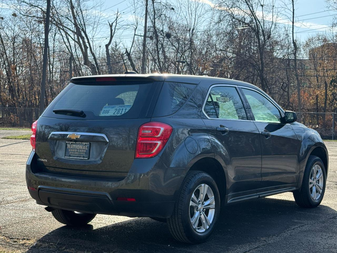 Used 2017 Chevrolet Equinox LS FWD image 5