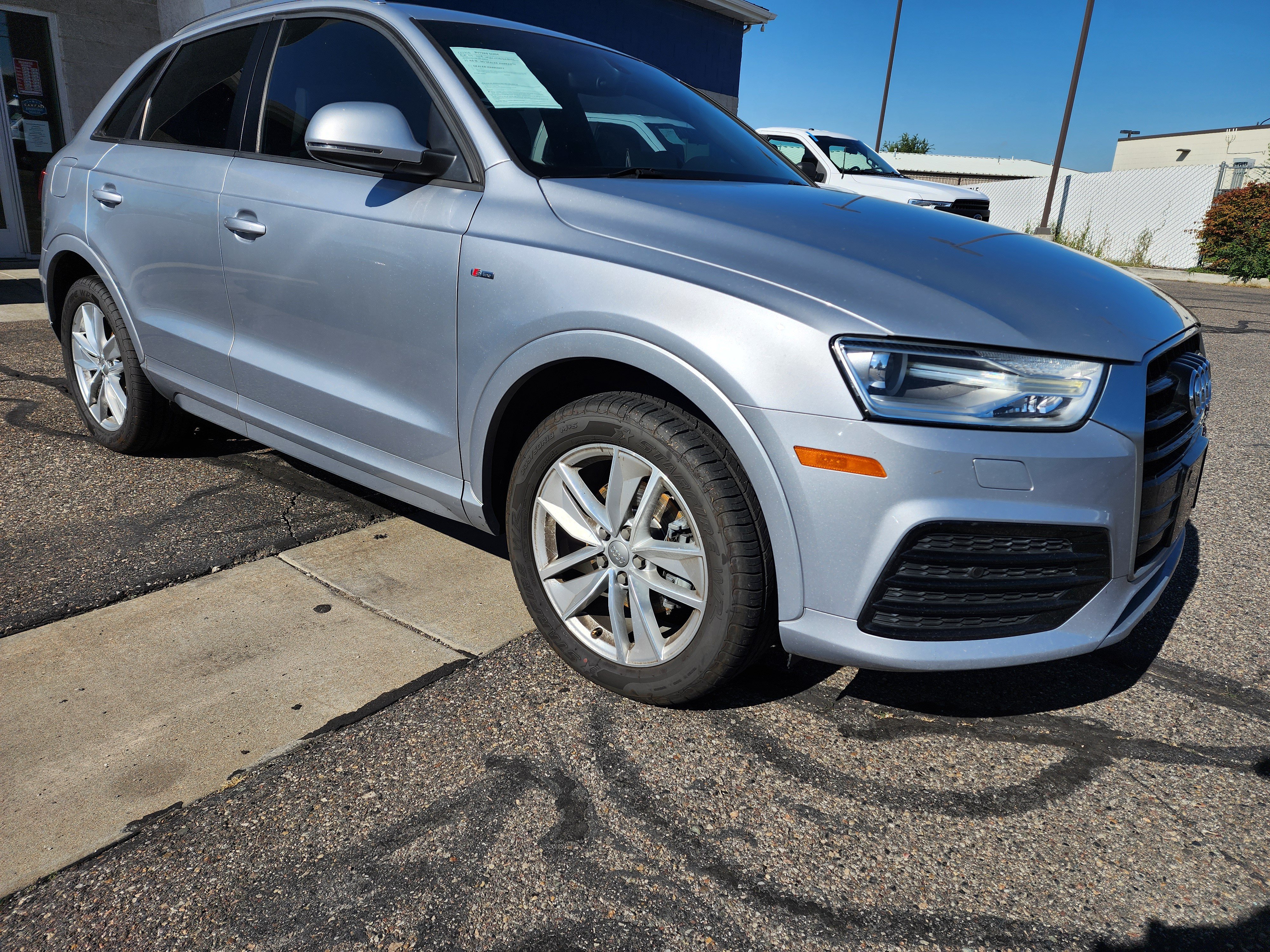 Used 2018 Audi Q3 2.0T Premium w/ Convenience Package FWD image 9