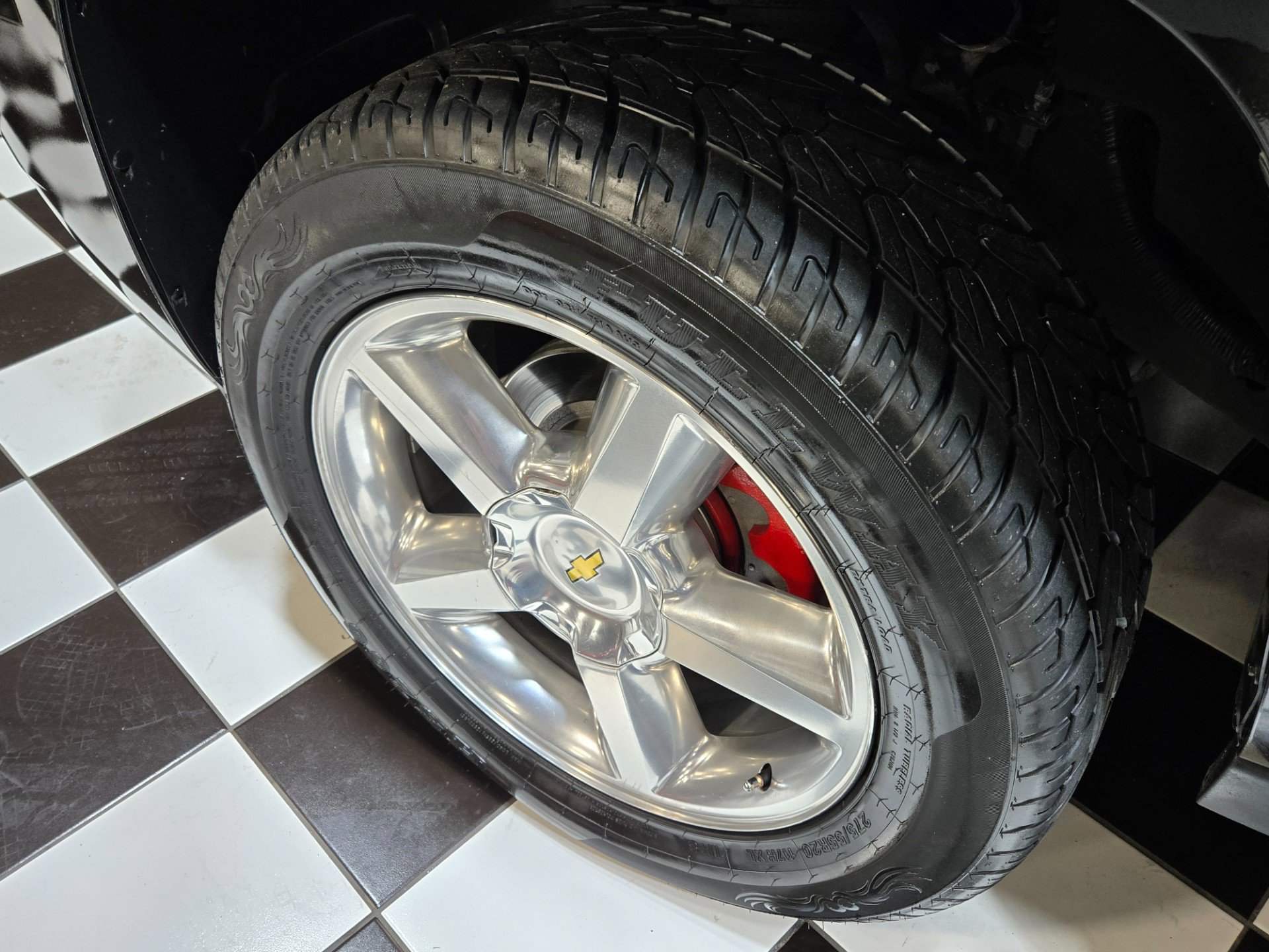 Used 2012 Chevrolet Avalanche LT w/ All-Star Edition image 8