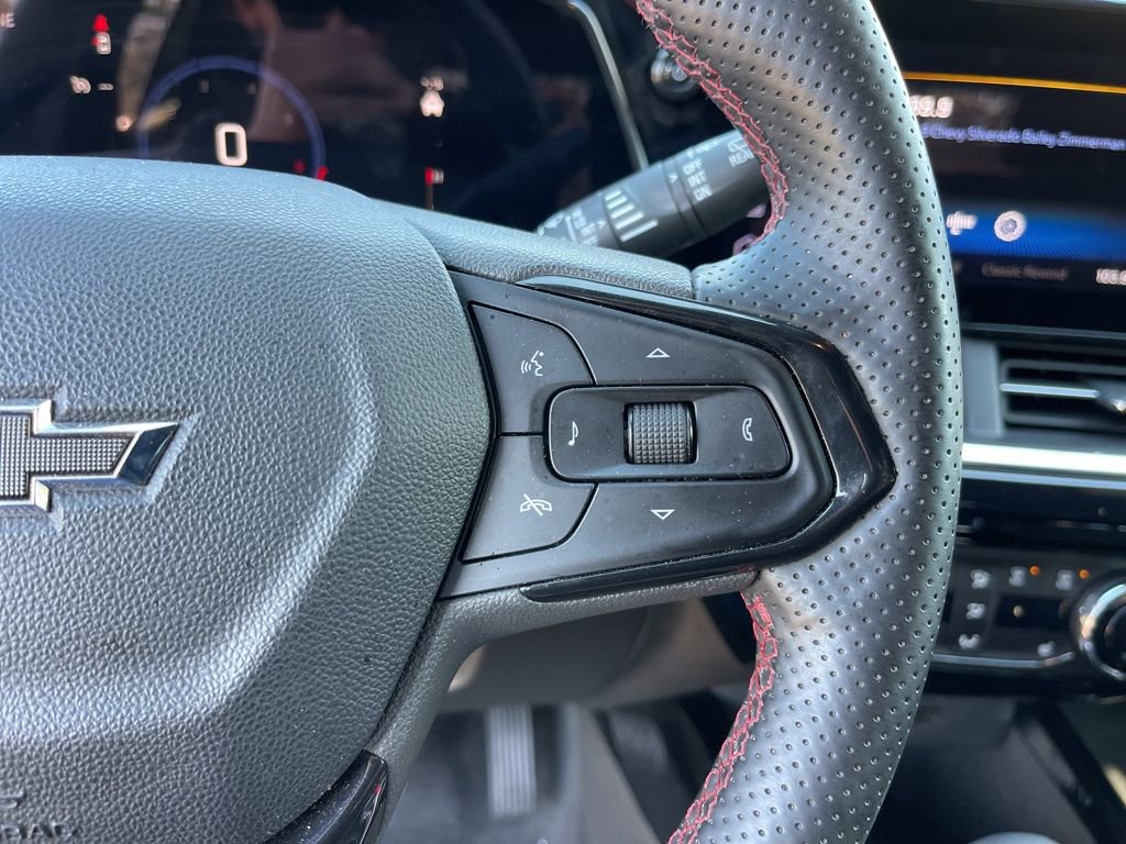 Used 2024 Chevrolet Trax RS w/ Driver Confidence Package image 17