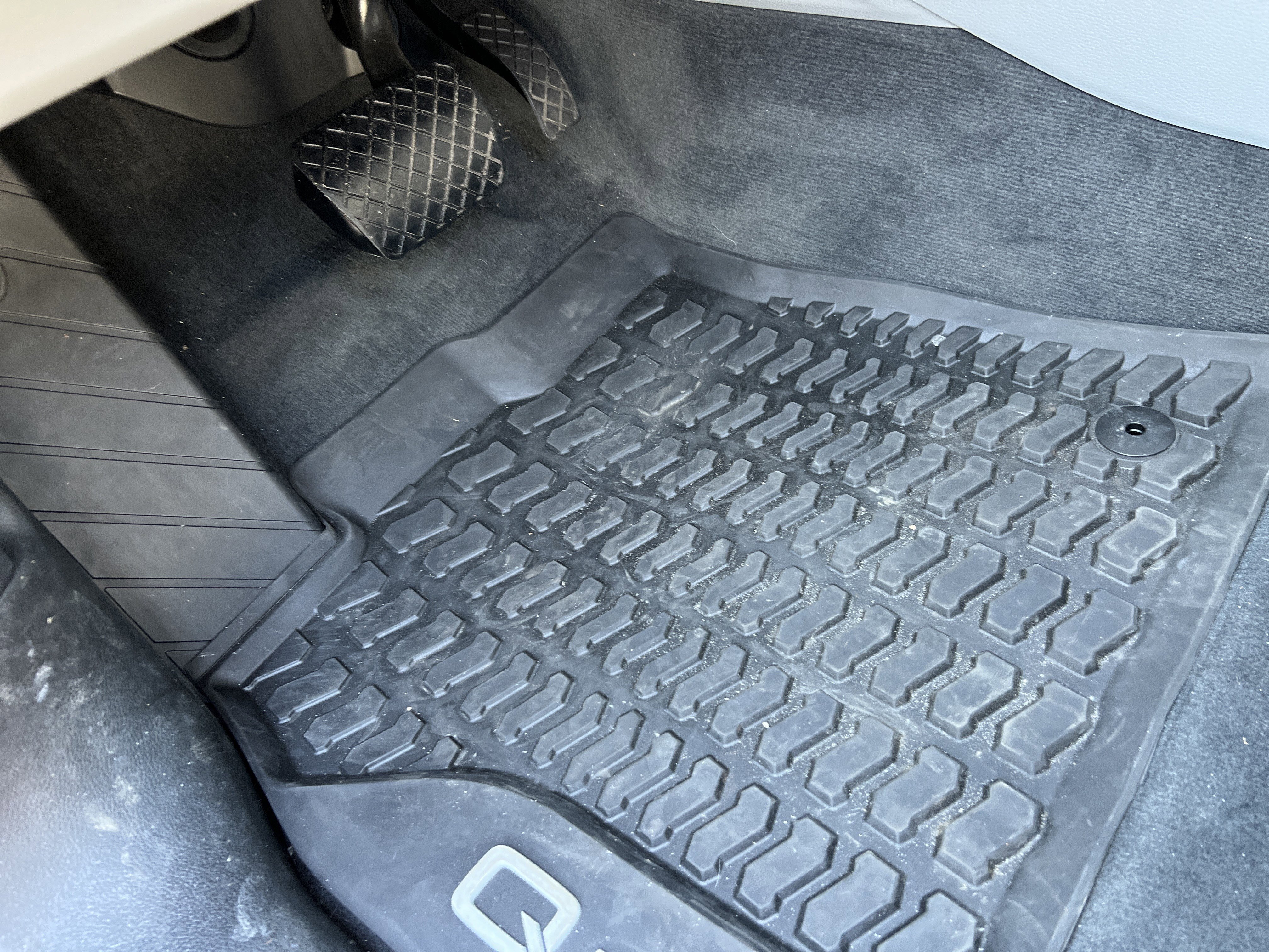 Used 2024 Audi Q5 2.0T Prestige w/ Prestige Package image 16