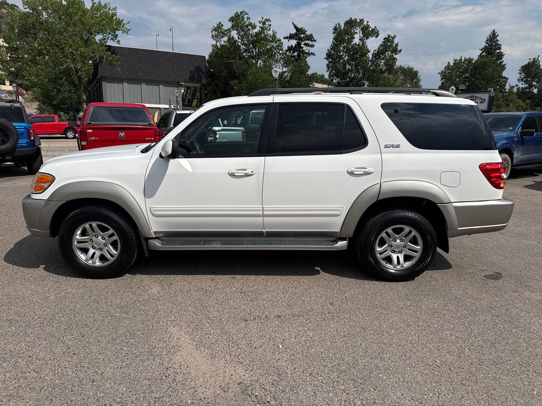 Used 2004 Toyota Sequoia SR5 AWD/4WD image 4