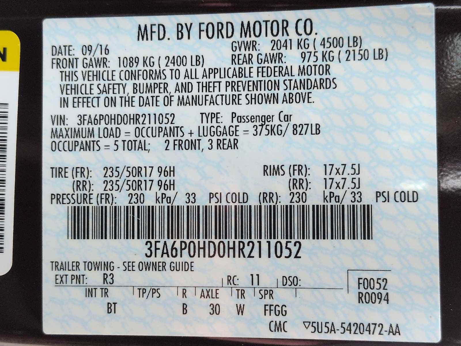 Used 2017 Ford Fusion SE image 34