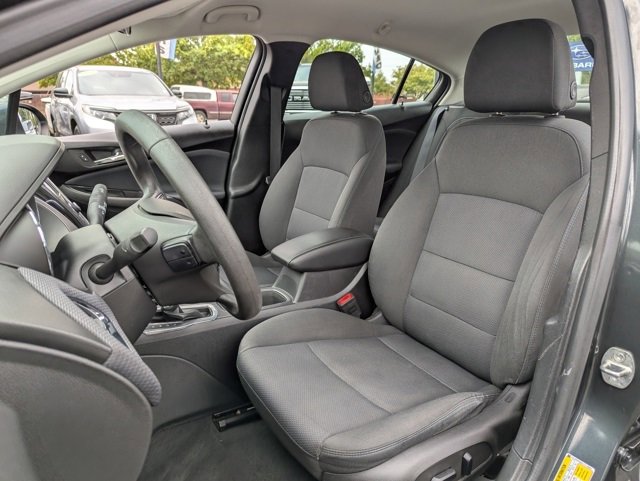 Used 2018 Chevrolet Cruze LT w/ LT Fleet Convenience Package image 24