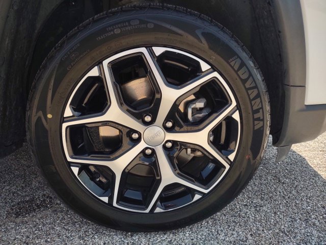 Used 2024 Jeep Compass Limited AWD/4WD image 24