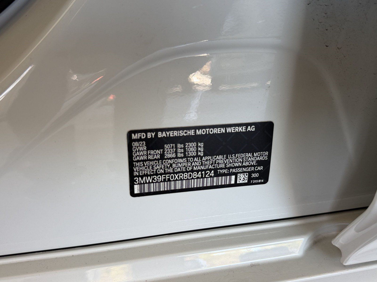 Used 2024 BMW 330e w/ Premium Package RWD image 26