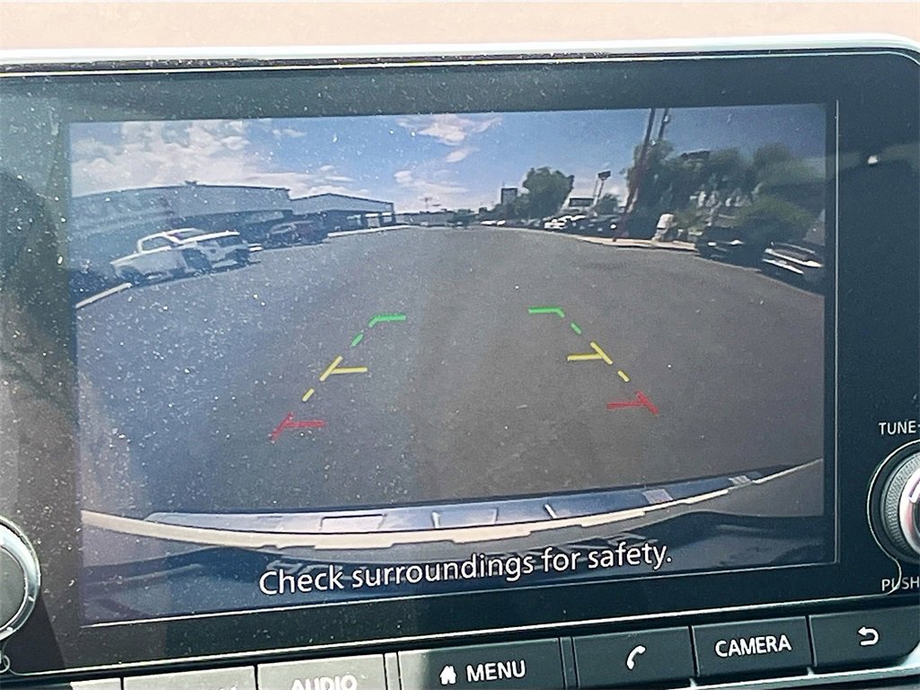 Used 2023 Nissan Rogue SV image 13