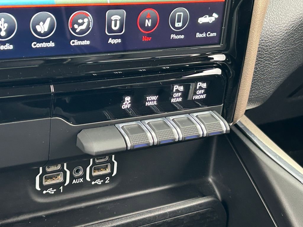 Used 2021 RAM 1500 Laramie image 25