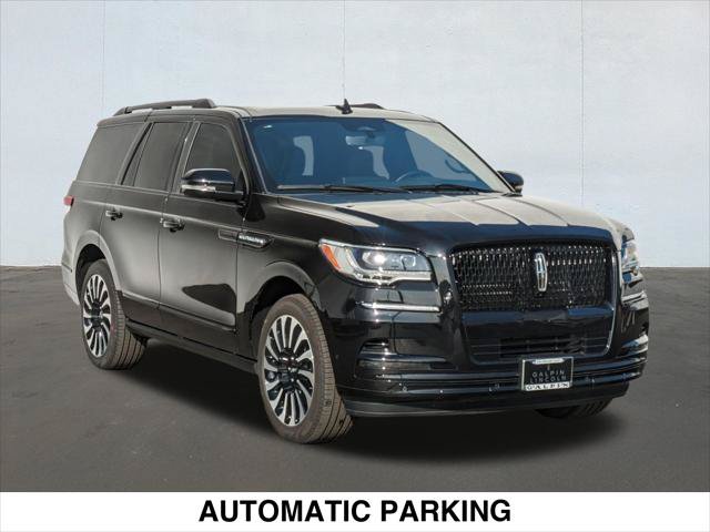 Used 2024 Lincoln Navigator Reserve AWD/4WD image 7