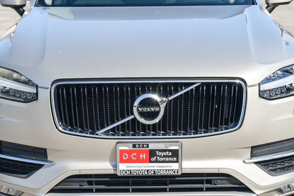 Used 2016 Volvo XC90 T6 Momentum w/ Momentum Plus Package AWD/4WD image 5