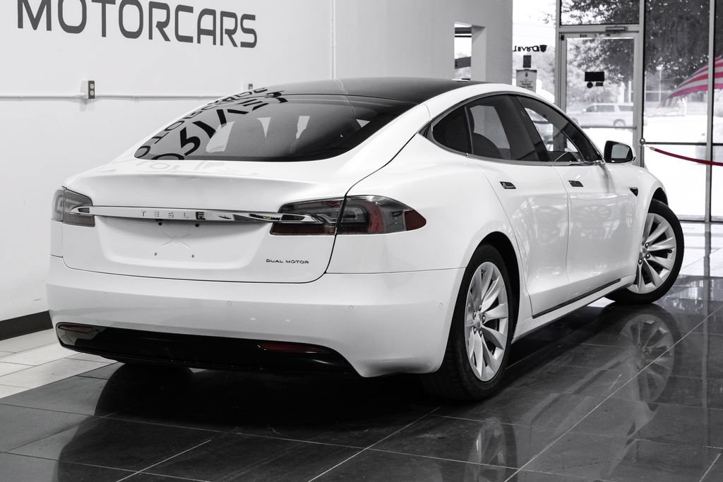 Used 2020 Tesla Model S Long Range AWD/4WD image 6