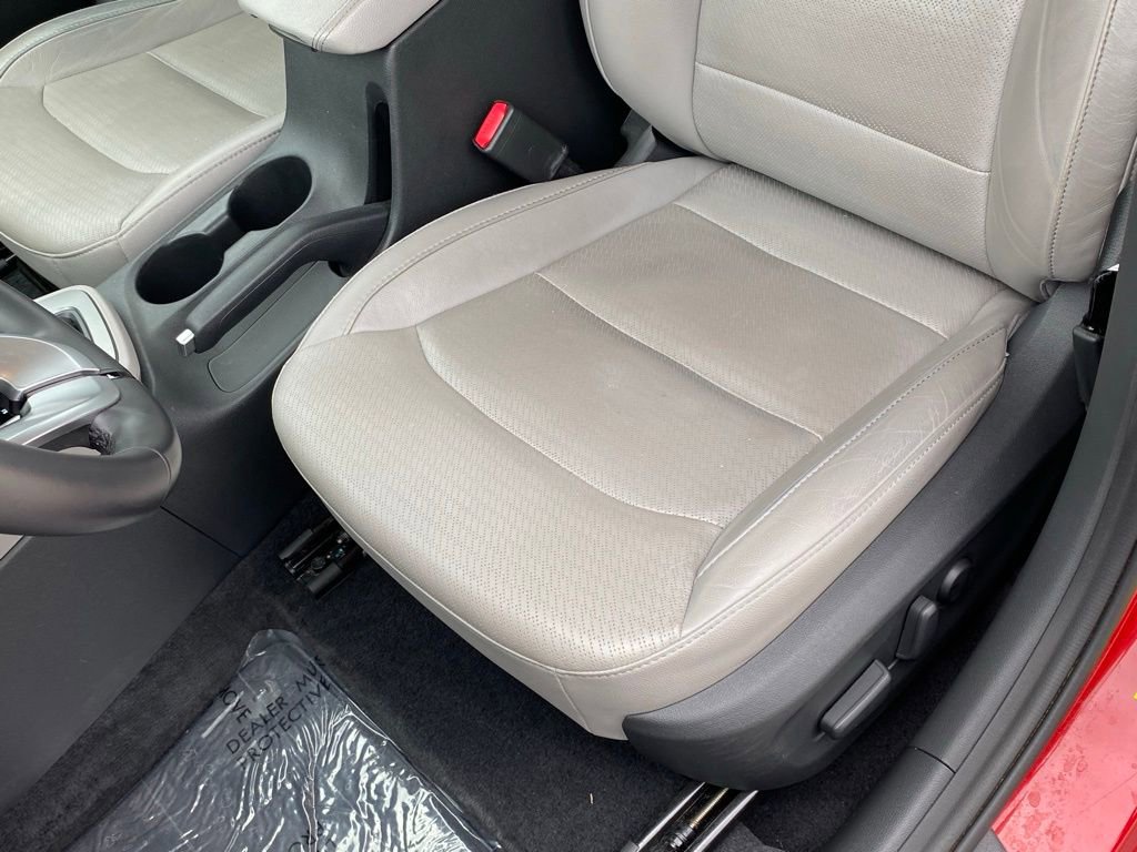 Used 2020 Hyundai Elantra Limited image 25