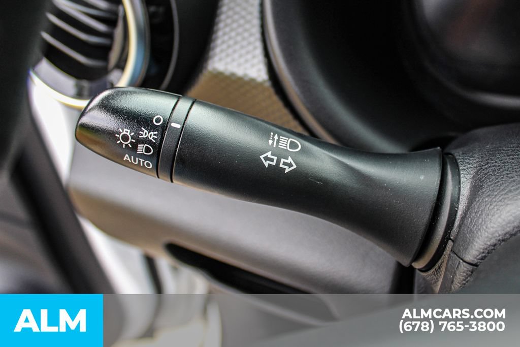 Used 2023 Nissan Kicks SV FWD image 28