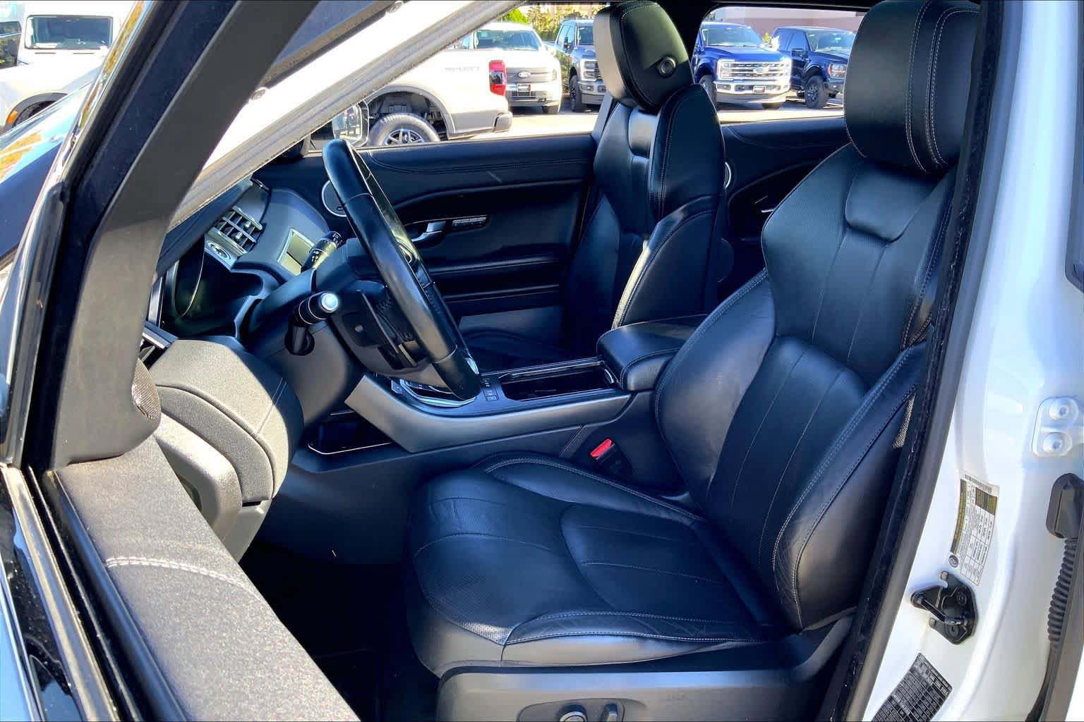 Used 2018 Land Rover Range Rover Evoque SE Premium AWD/4WD image 7