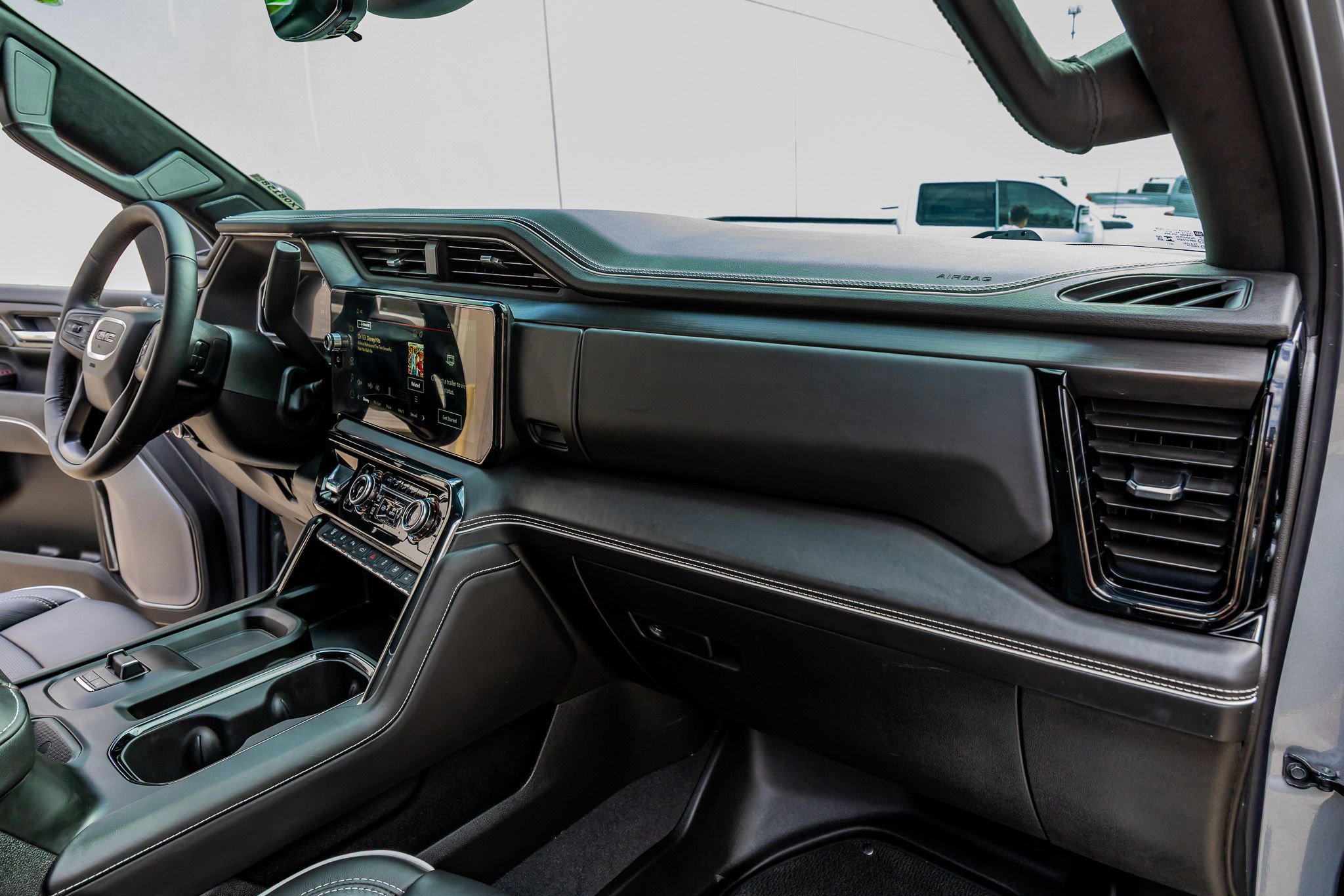 Used 2026 GMC Sierra 2500 AT4X image 18