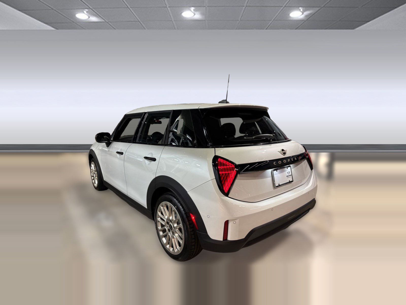 New 2026 MINI Cooper S image 2