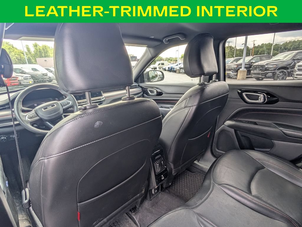 Used 2023 Jeep Compass Trailhawk w/ Trailhawk Elite Group AWD/4WD image 16