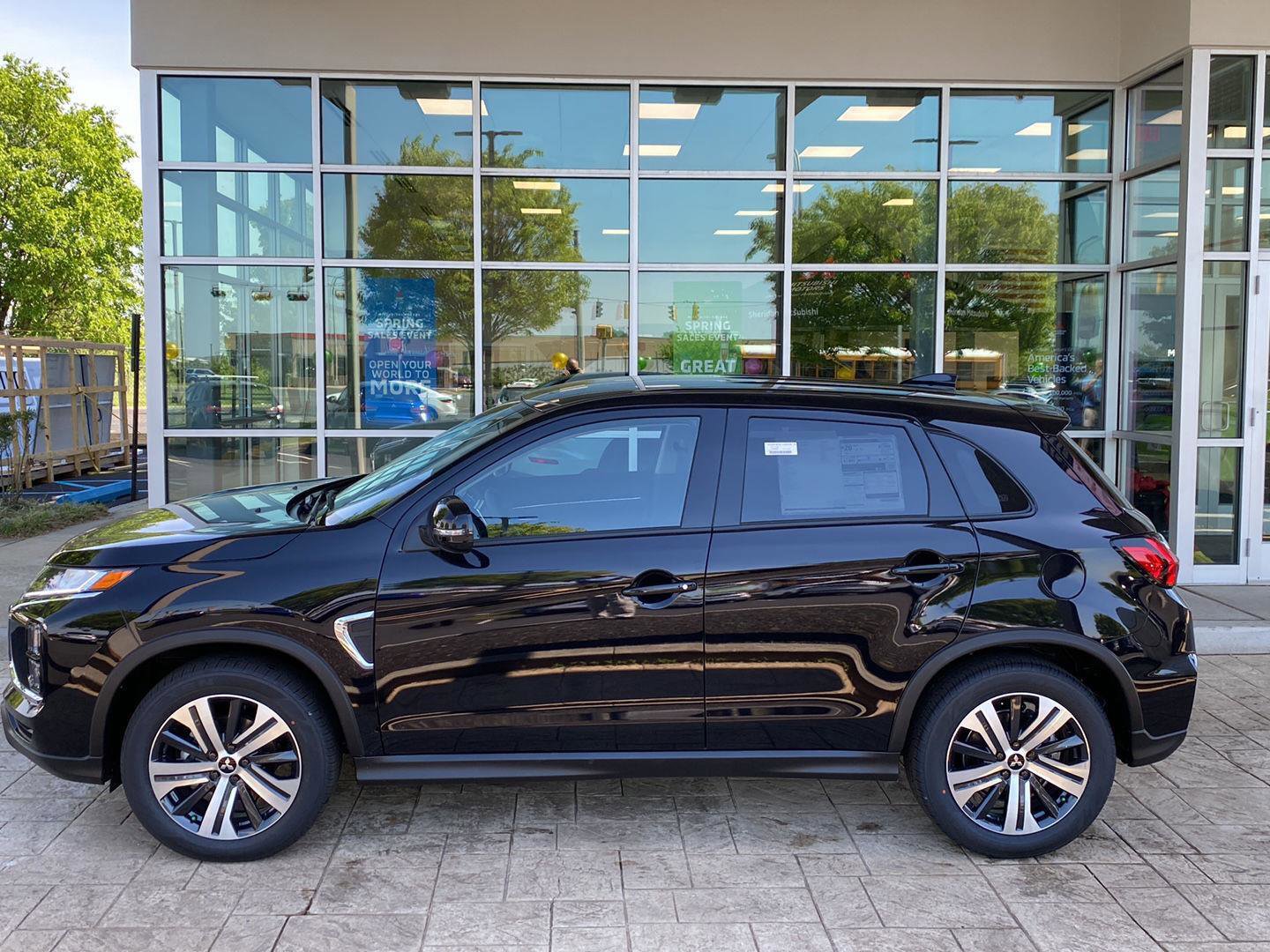 New 2026 Mitsubishi Outlander Sport SE image 4