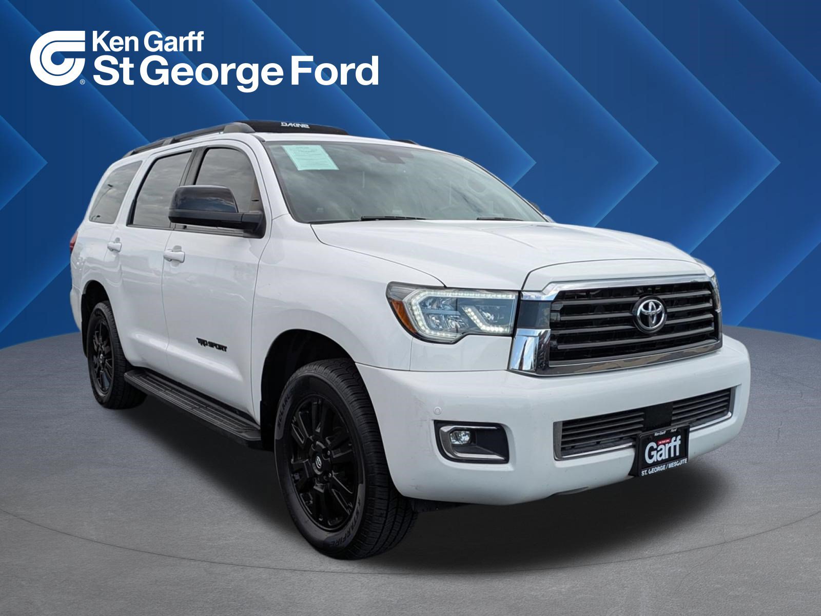 Used 2019 Toyota Sequoia TRD Sport w/ TRD Sport Premium Package AWD/4WD video 1