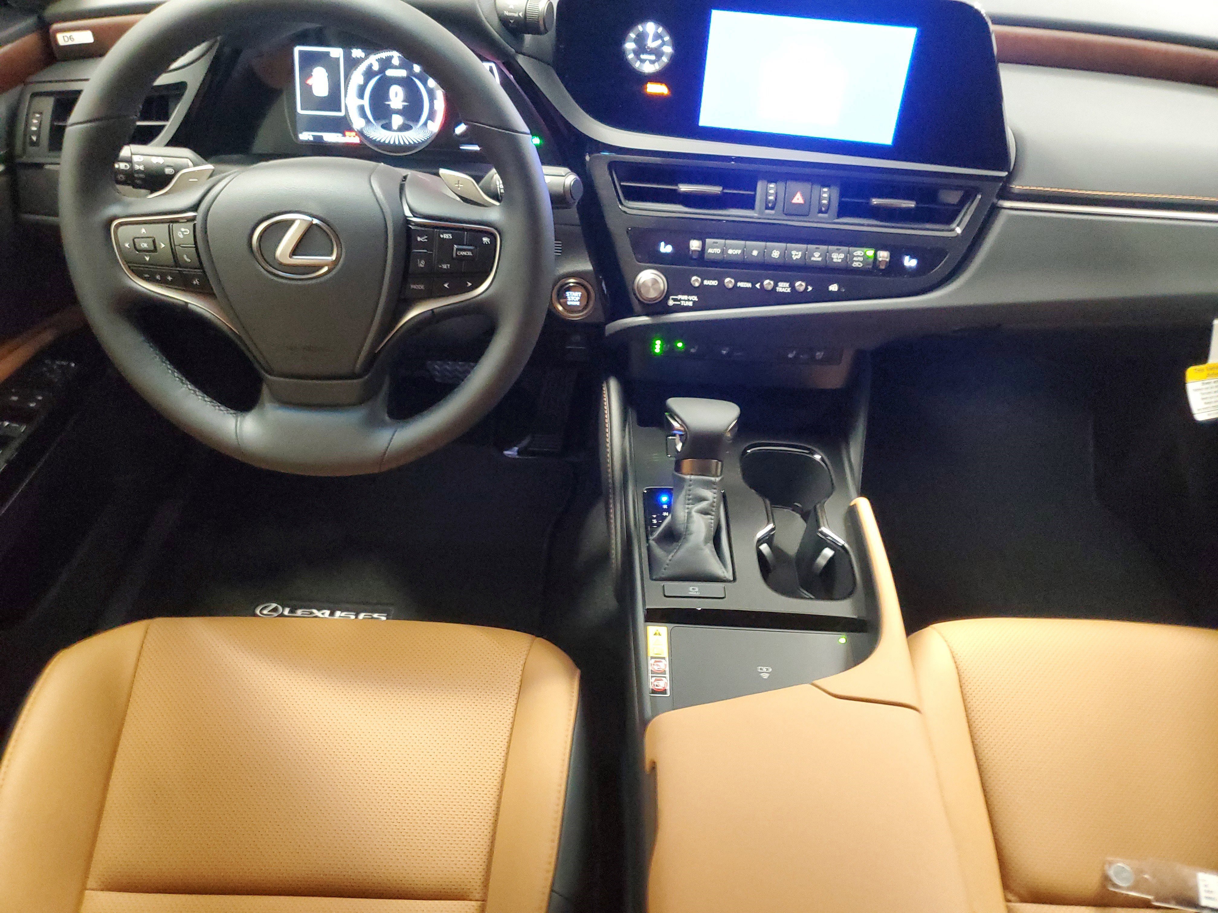 New 2025 Lexus ES 350 w/ Premium Package image 11