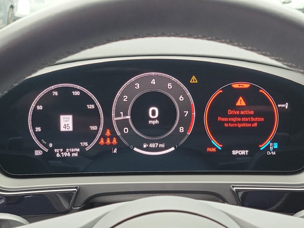 Certified 2026 Porsche Cayenne AWD/4WD image 33