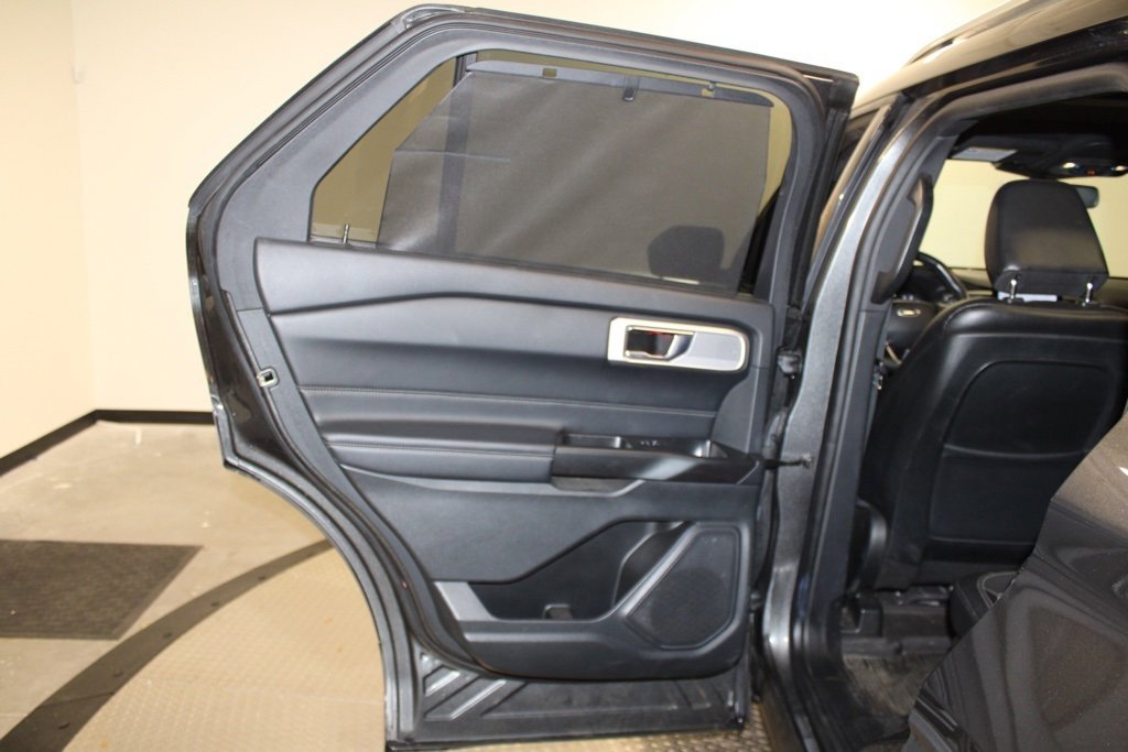 Used 2020 Ford Explorer Limited image 36