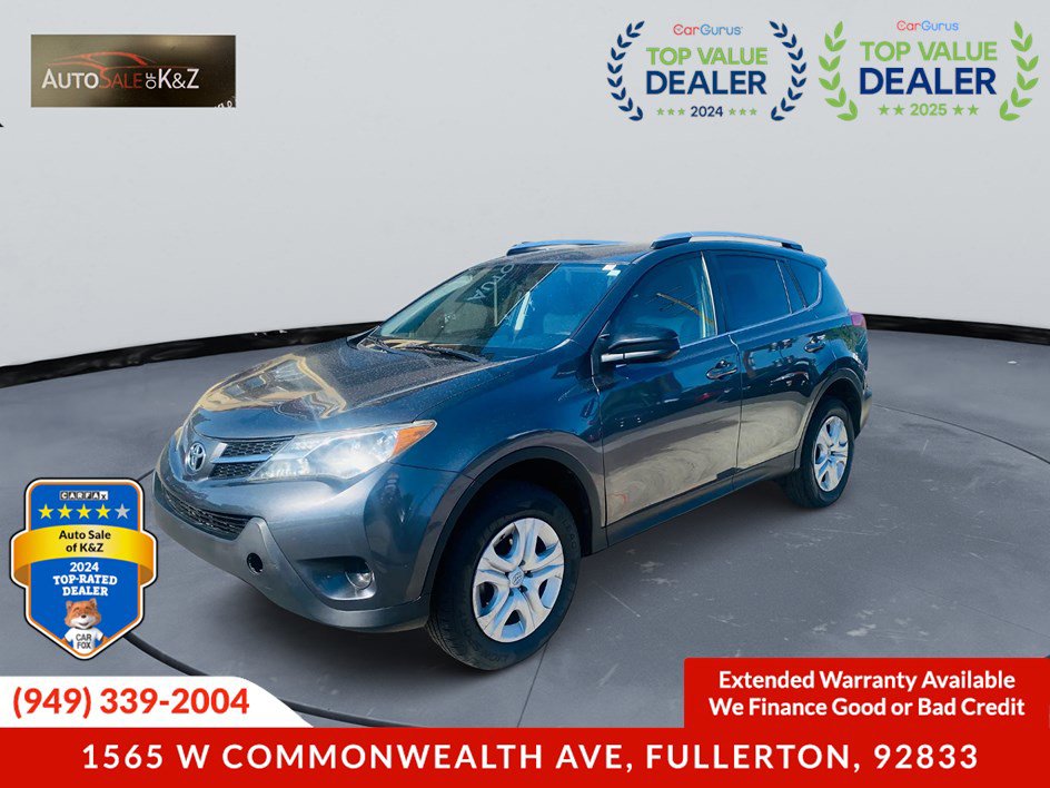 Used 2015 Toyota RAV4 LE FWD image 2
