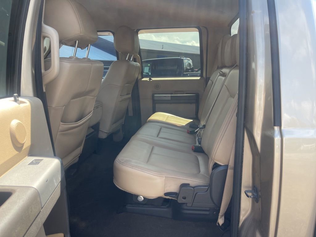 Used 2014 Ford F250 Lariat w/ Chrome Package image 16