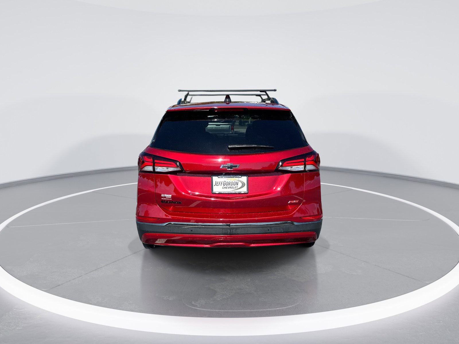 Used 2022 Chevrolet Equinox RS w/ RS Leather Package FWD image 8