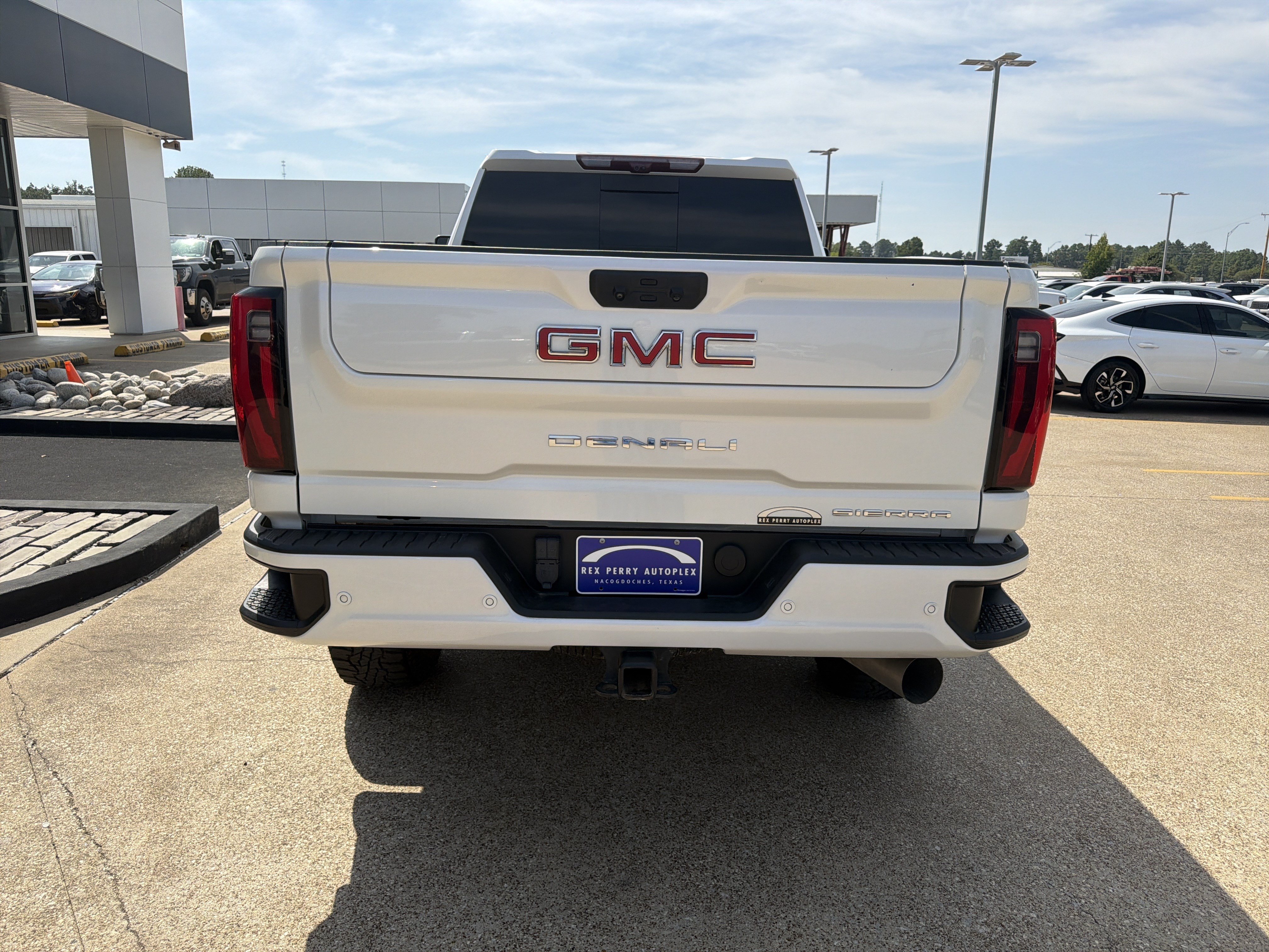 Used 2024 GMC Sierra 2500 Denali w/ Denali Reserve Package AWD/4WD image 28