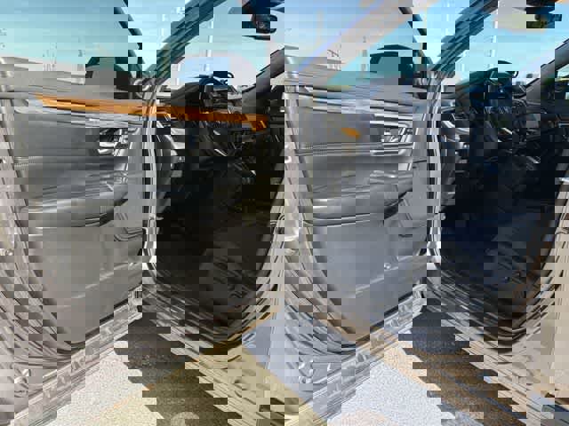 Used 2022 Honda CR-V EX-L image 10