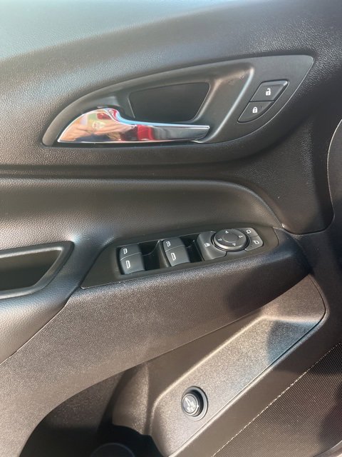 Used 2024 Chevrolet Equinox LT image 12