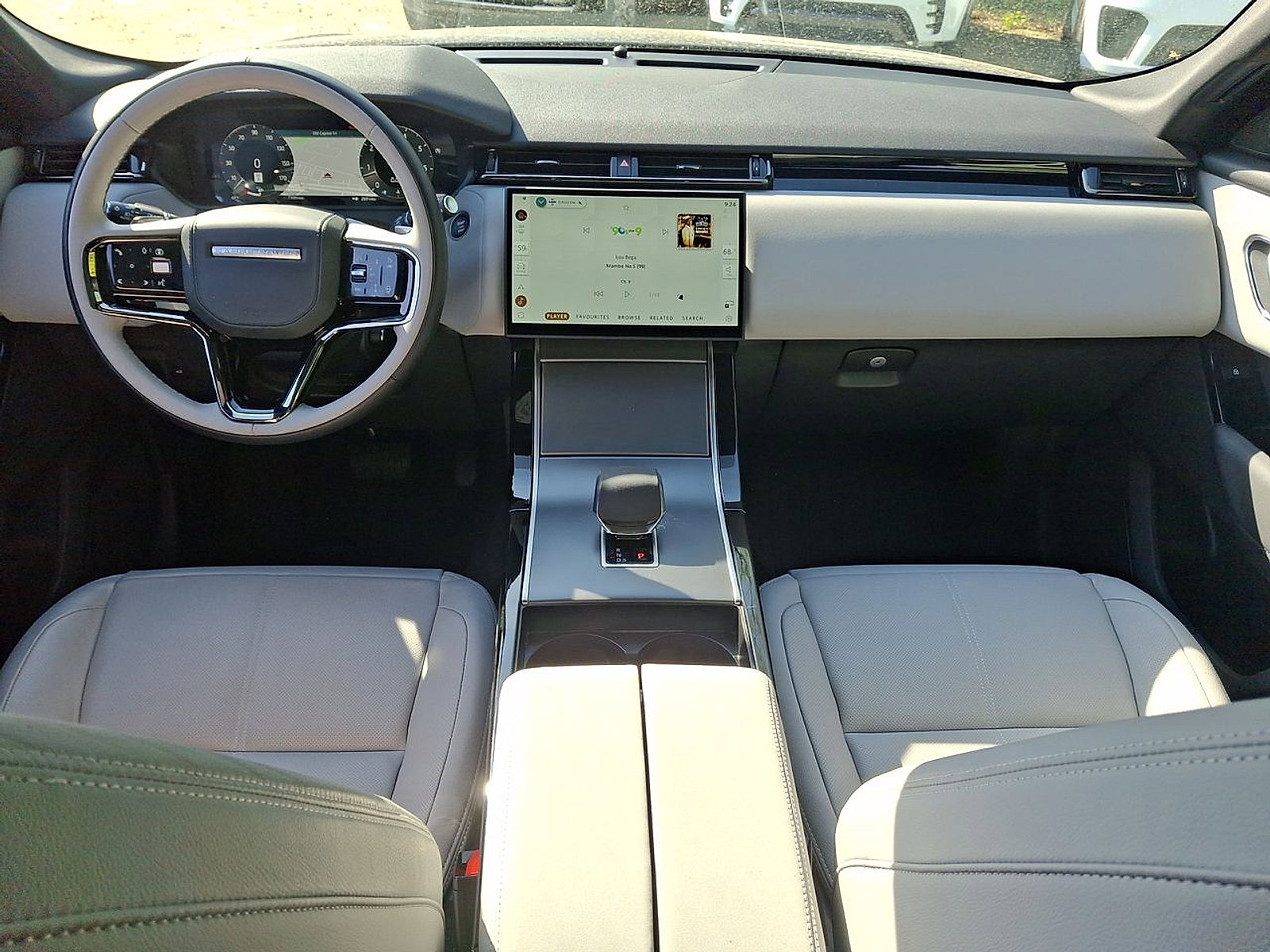 Certified 2026 Land Rover Range Rover Velar S AWD/4WD image 10