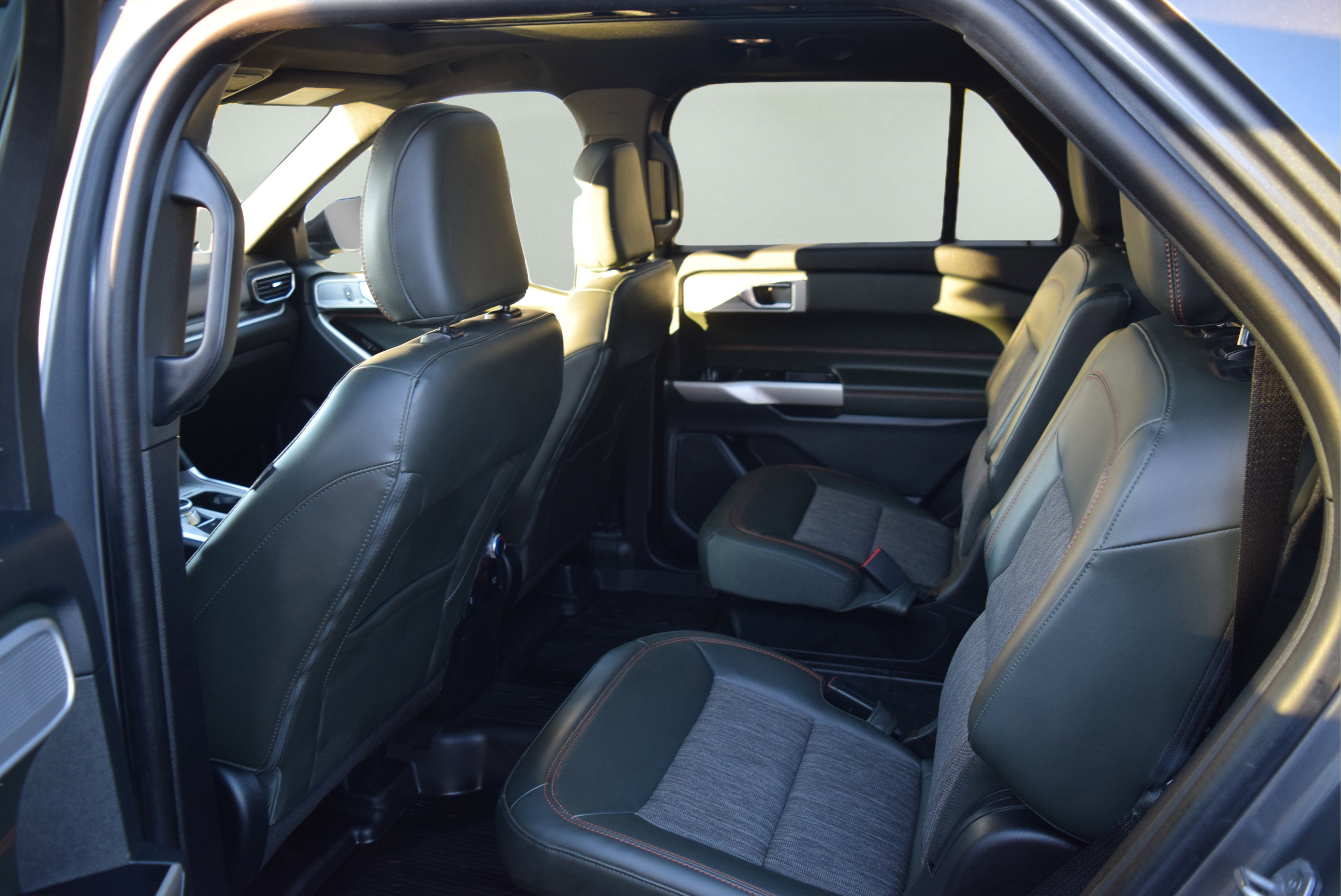 Certified 2022 Ford Explorer Timberline w/ Timberline Technology Package image 6