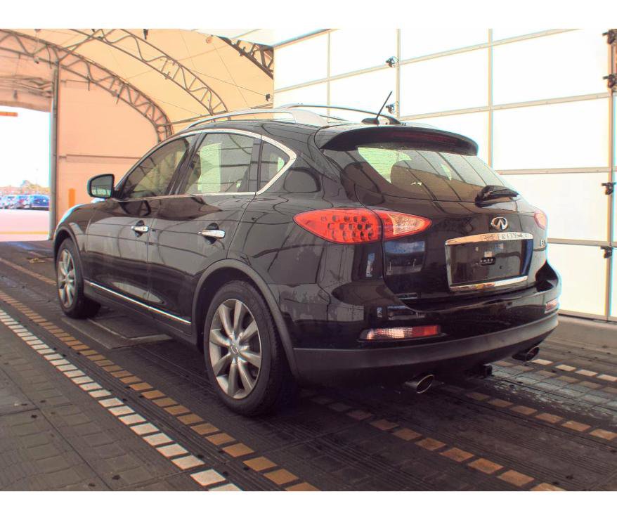 Used 2011 INFINITI EX35 Journey w/ Premium Pkg image 8