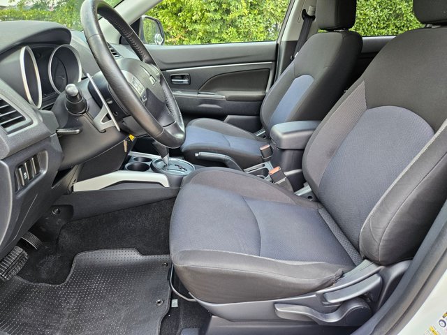 Used 2011 Mitsubishi Outlander Sport ES FWD image 15