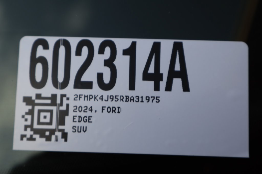 Used 2024 Ford Edge SEL w/ Convenience Package AWD/4WD image 36