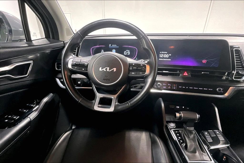 Used 2024 Kia Sportage EX FWD image 7
