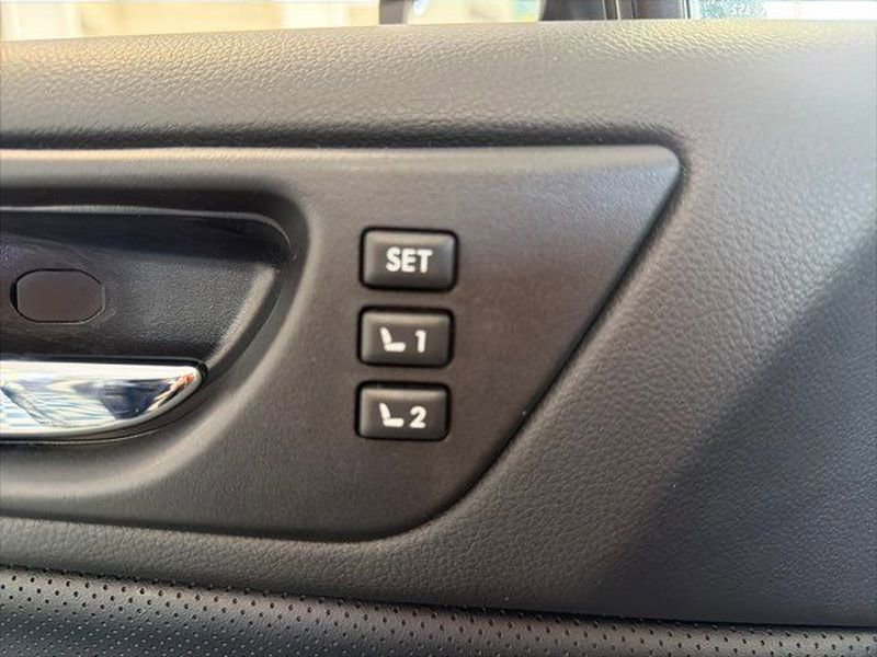 Used 2017 Subaru Outback 3.6R Limited AWD/4WD image 14