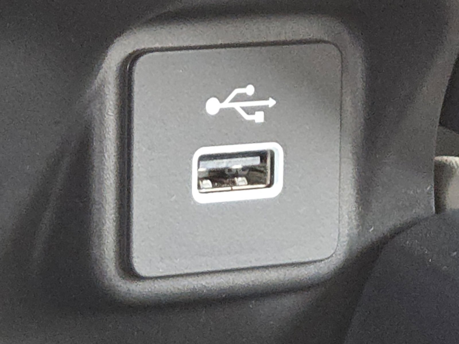 Used 2023 Honda HR-V EX-L image 29