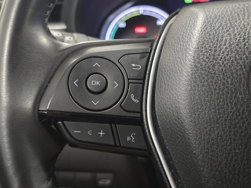 Used 2024 Toyota Venza XLE image 33
