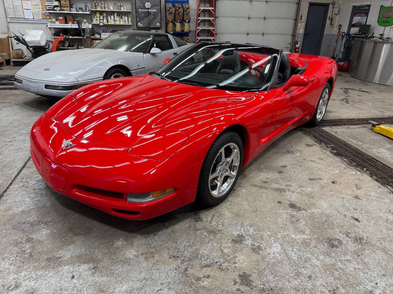 Used 2003 Chevrolet Corvette Convertible w/ Preferred Equipment Group1 image 3