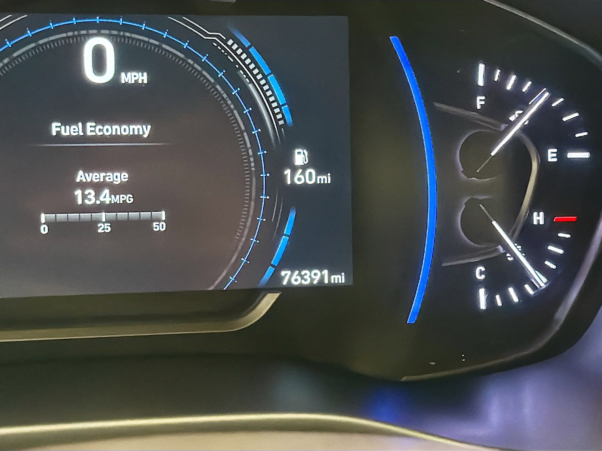 Used 2019 Hyundai Santa Fe FWD image 8