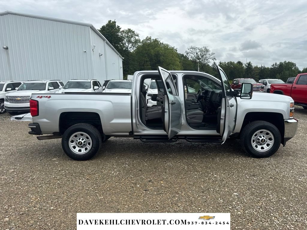 Used 2018 Chevrolet Silverado 3500 W/T w/ WT Convenience Package AWD/4WD image 38
