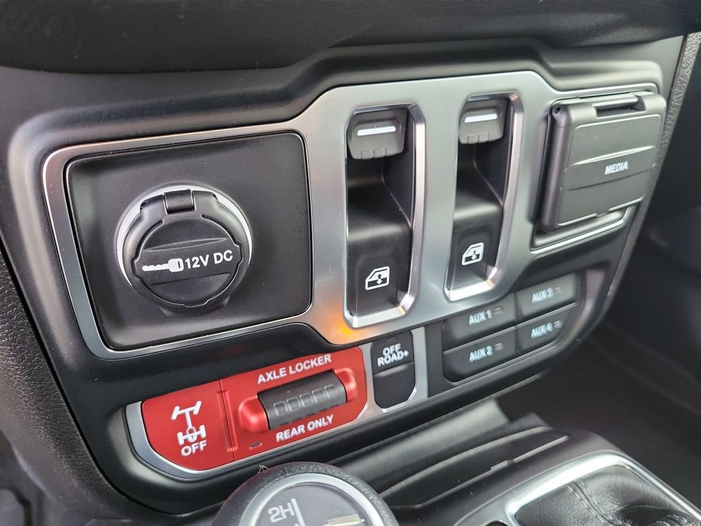 New 2026 Jeep Wrangler Sport AWD/4WD image 25