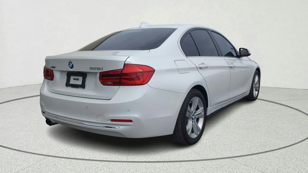 Used 2016 BMW 328i xDrive Sedan image 6
