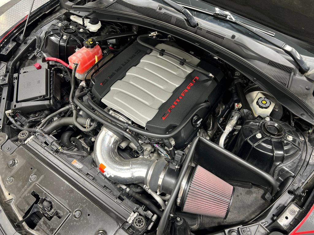 Used 2018 Chevrolet Camaro SS w/ Redline Edition RWD image 31