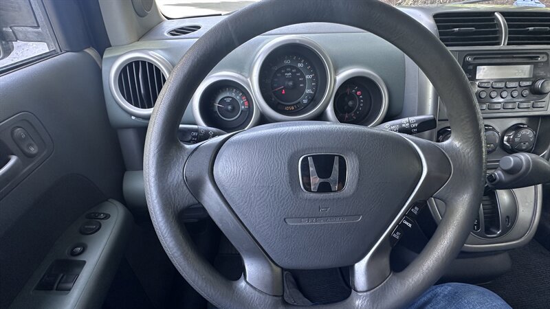 Used 2004 Honda Element EX image 19