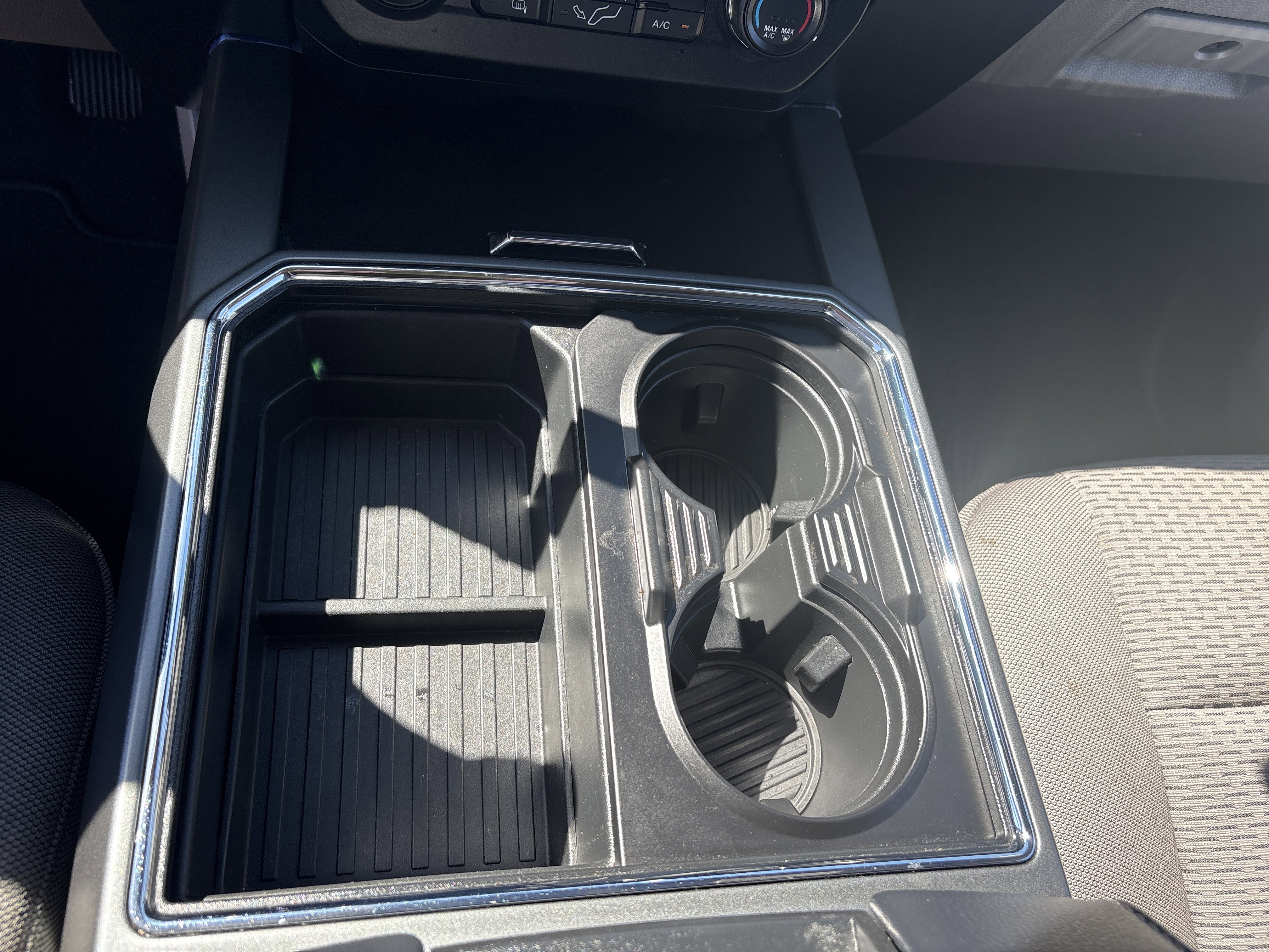 Used 2022 Ford F250 XLT w/ Black Appearance Package image 19